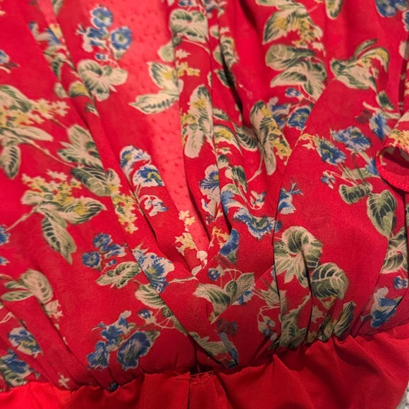 Missguided Red Floral Robe - Picture 9 of 11